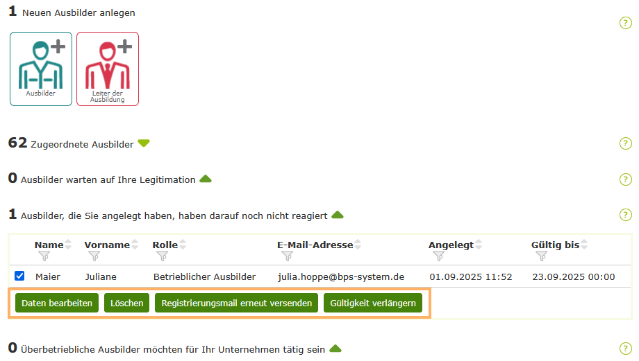 Verwaltung der Ausbilder - Optionen Registrierungsmail_de.png